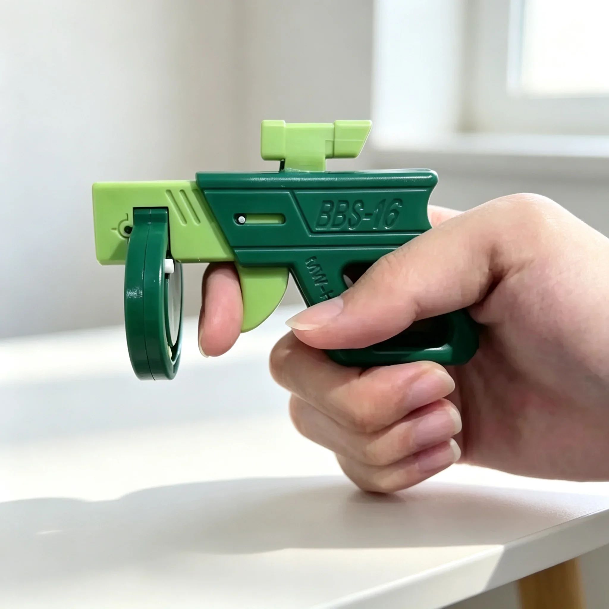 3DプリントDIY組み立てモデルキット ポータブルで楽しいシ - Model Kit Weapons のレビューと価格