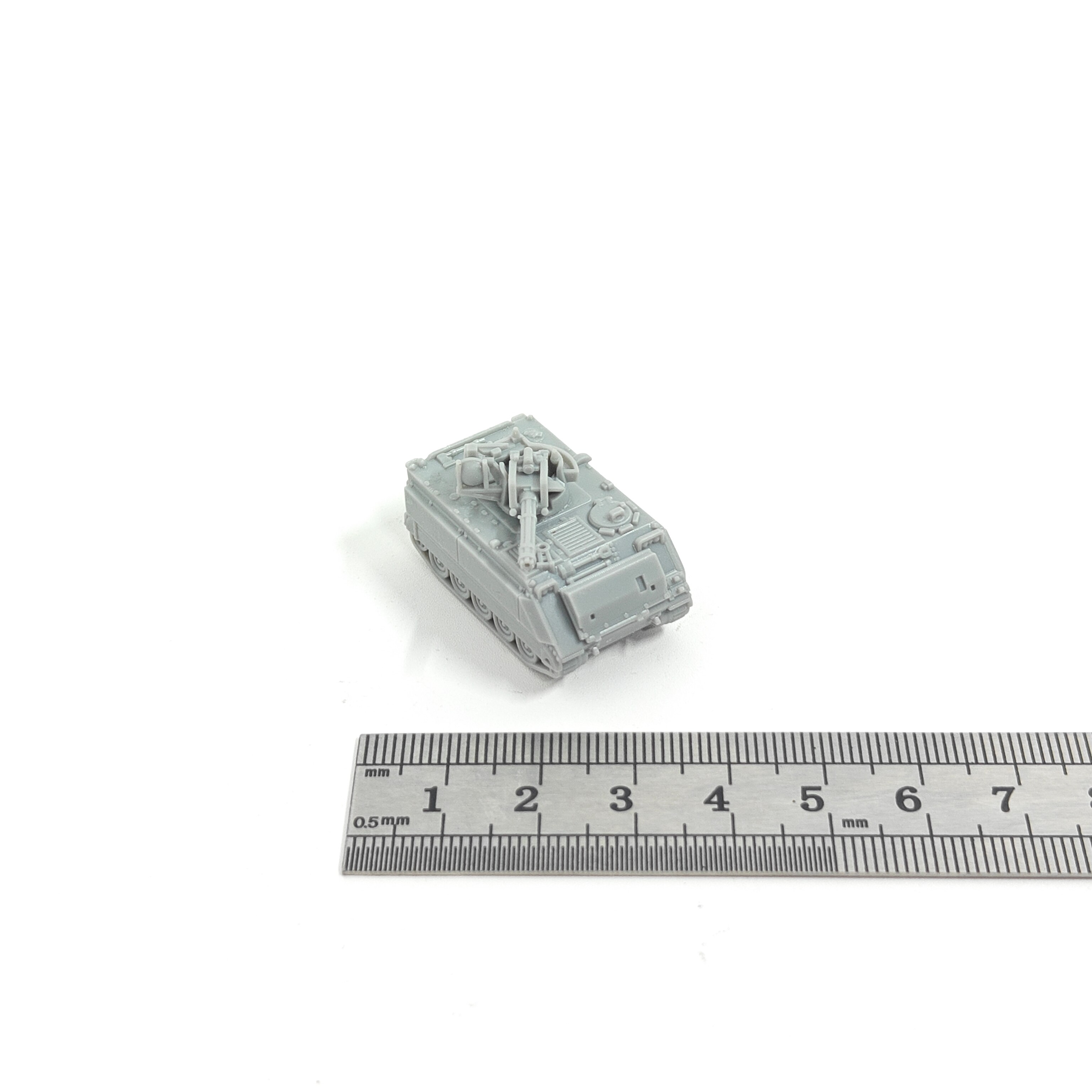 1/144 スケール対空自走砲 M163A1 バルカン防空シ - Model Kit Weapons のレビューと価格