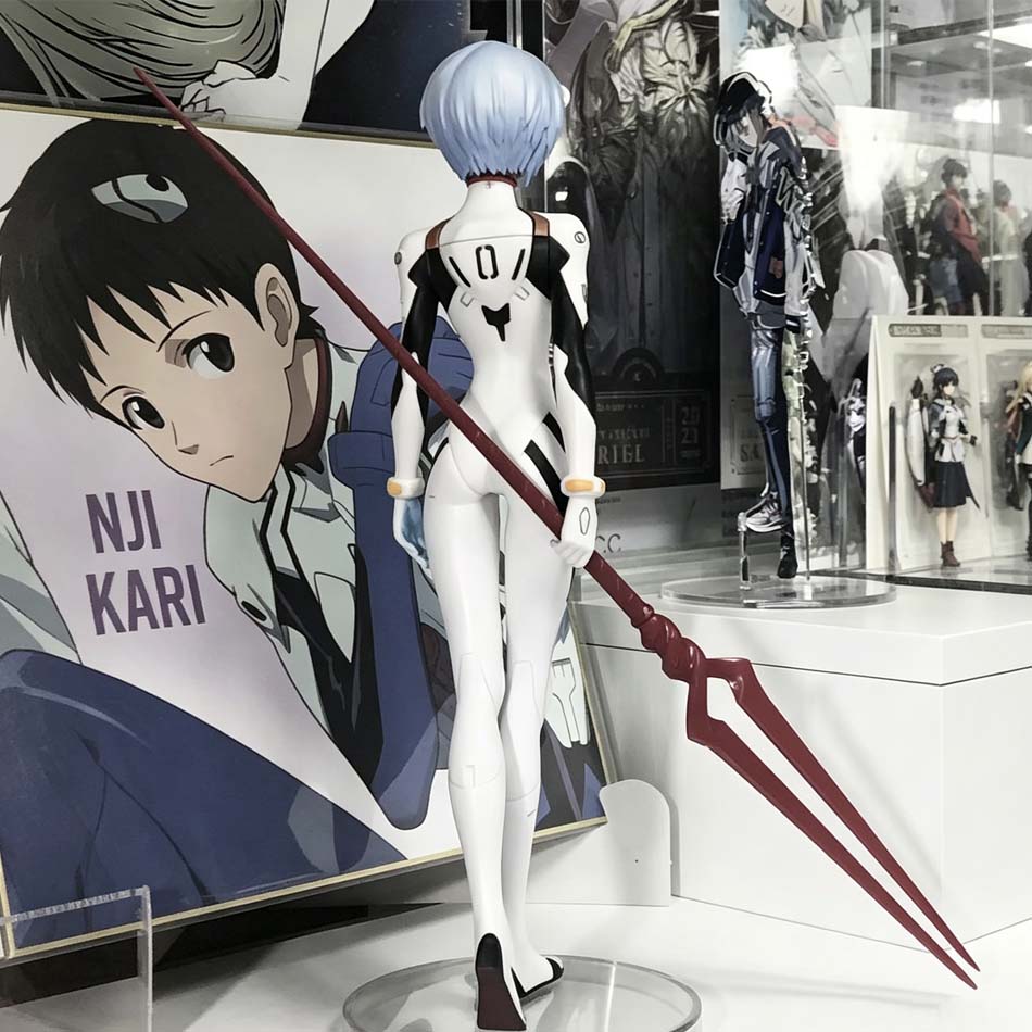 精巧な綾波レイのアクションフィギュア、ロングニウスの槍、エヴ - Model Kit Evangelion Bandai のレビューと価格