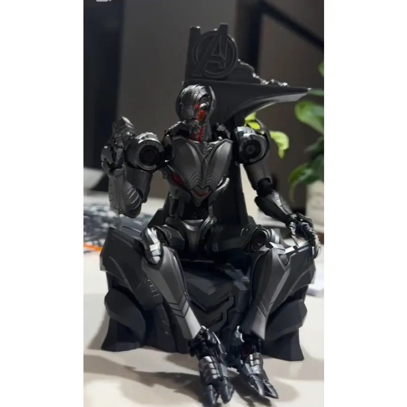 在庫あり 新品 ブロックキーズ ウルトロン マーベル ライヴ - Model Kit Venom のレビューと価格