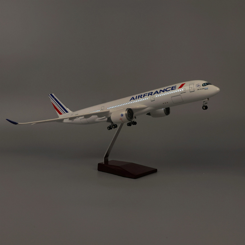 47 センチメートルエアフランス A350 モデル航空機着陸 - Model Kit Simulator のレビューと価格